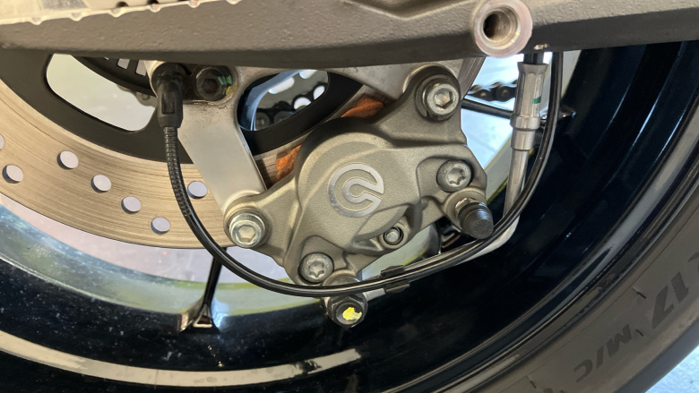 Hypermotard V2 (26MY)